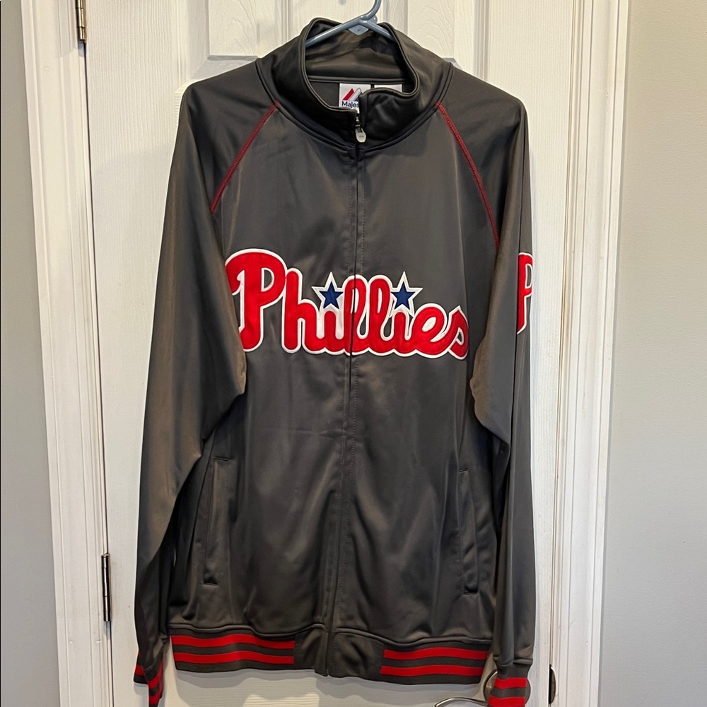 Philadelphia Phillies zip up track jacket Majestic